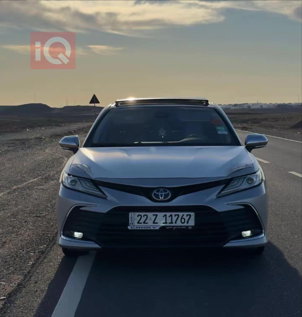 تۆیۆتا کامری